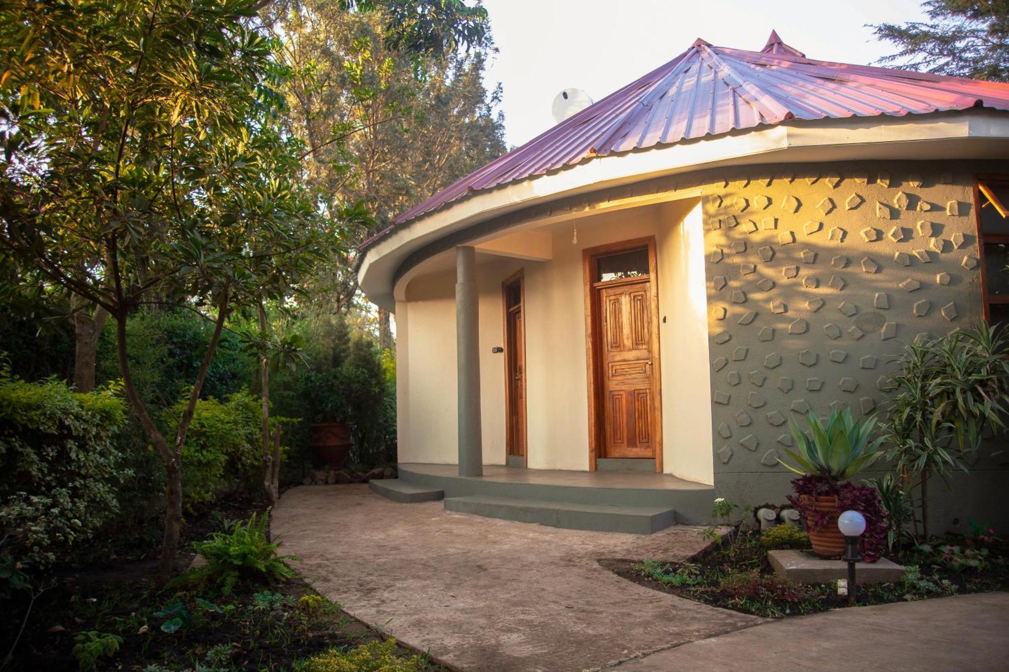 Arusha Planet Lodge エクステリア 写真