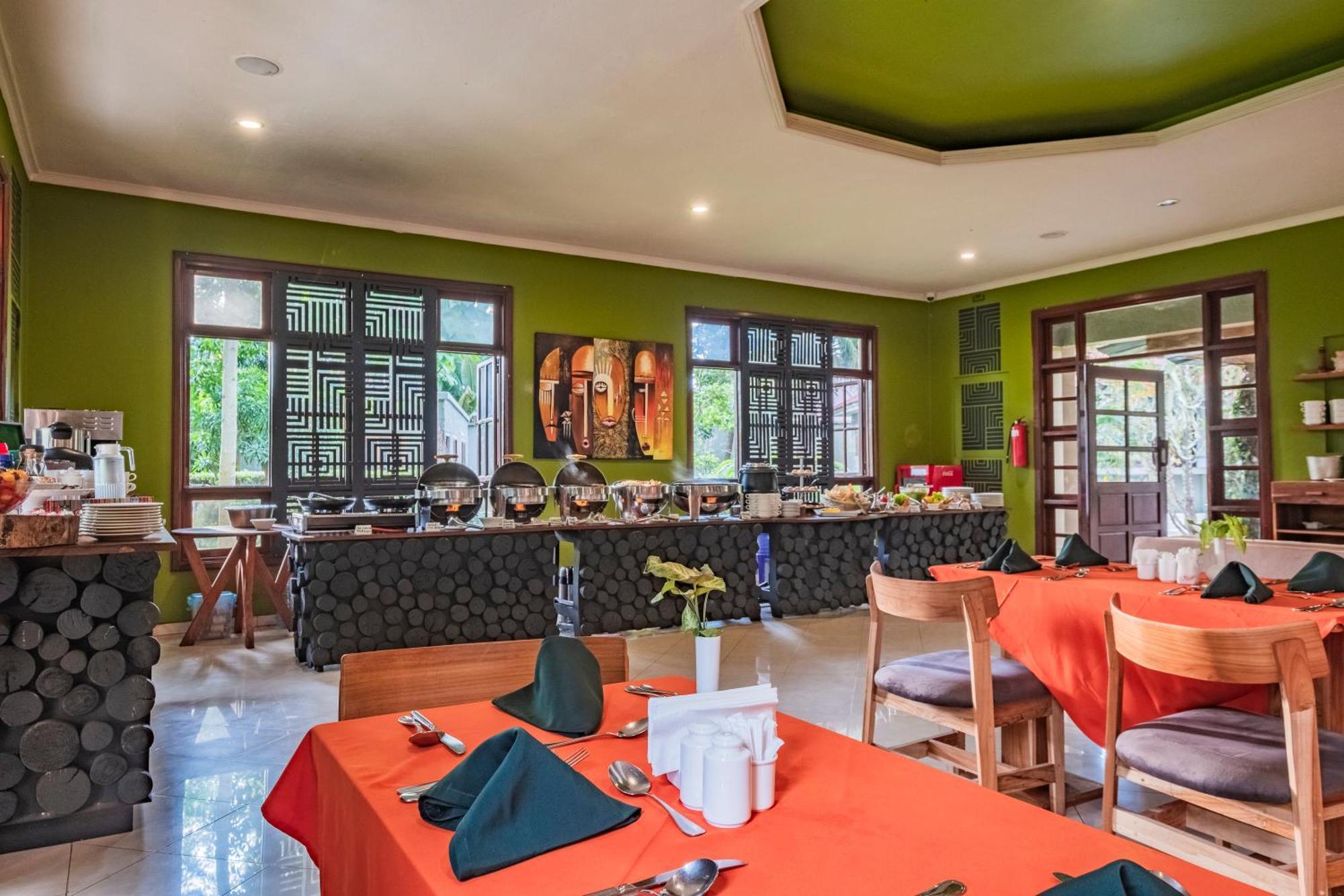 Arusha Planet Lodge エクステリア 写真